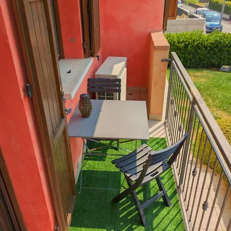 Apartment La Casa Delle Mimose Desenzano del Garda